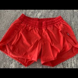 lululemon Tracker shorts